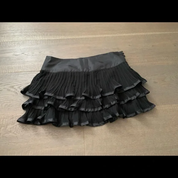 Forever 21 Plus Size M-Slit Mini Skirt BLACK OR RED (CHOOSE) Size 0X